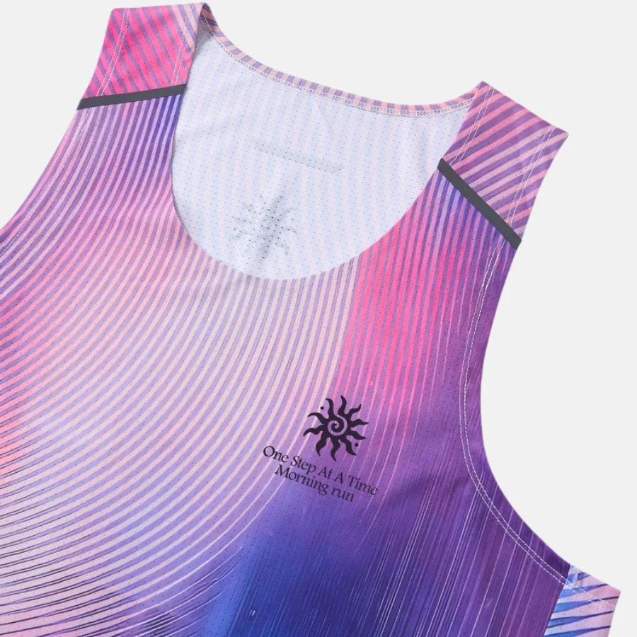 Runnr Aurora Singlet - Image 12